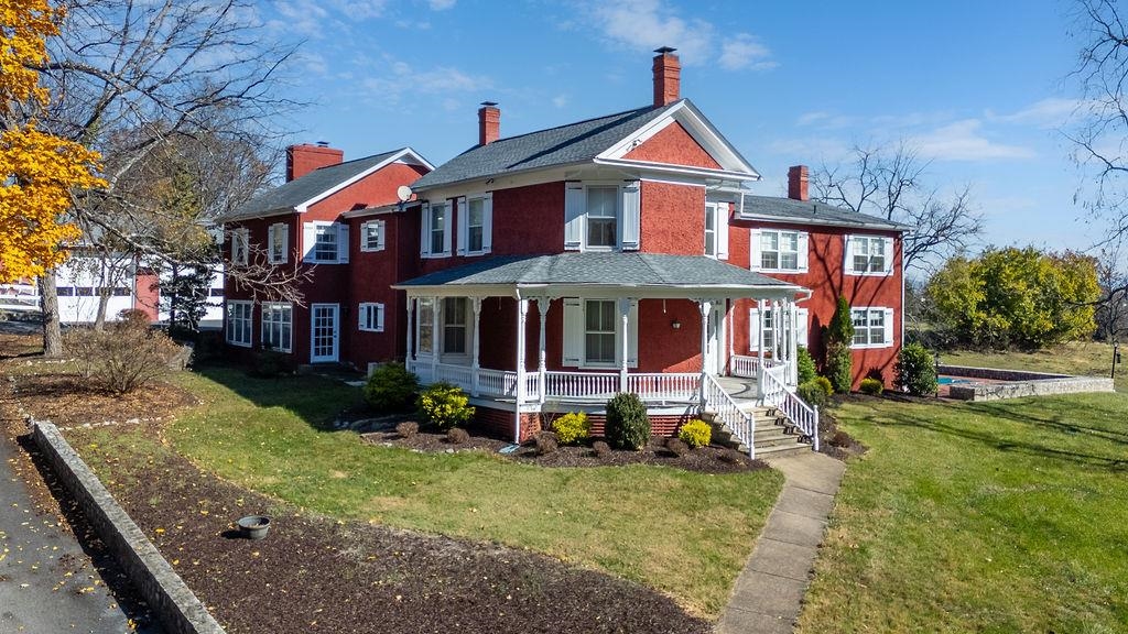 1004 E BEVERLEY ST, STAUNTON, Virginia 24401, 6 Bedrooms Bedrooms, ,5 BathroomsBathrooms,Residential,1004 E BEVERLEY ST,670775 MLS # 670775 1004 E BEVERLEY ST, STAUNTON, Virginia 24401, 6 Bedrooms Bedrooms, ,5 BathroomsBathrooms,Residential,1004 E BEVERLEY ST,670775 MLS # 670775