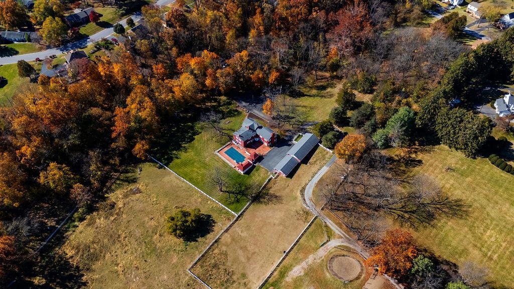 1004 E BEVERLEY ST, STAUNTON, Virginia 24401, 6 Bedrooms Bedrooms, ,5 BathroomsBathrooms,Residential,1004 E BEVERLEY ST,670775 MLS # 670775 1004 E BEVERLEY ST, STAUNTON, Virginia 24401, 6 Bedrooms Bedrooms, ,5 BathroomsBathrooms,Residential,1004 E BEVERLEY ST,670775 MLS # 670775