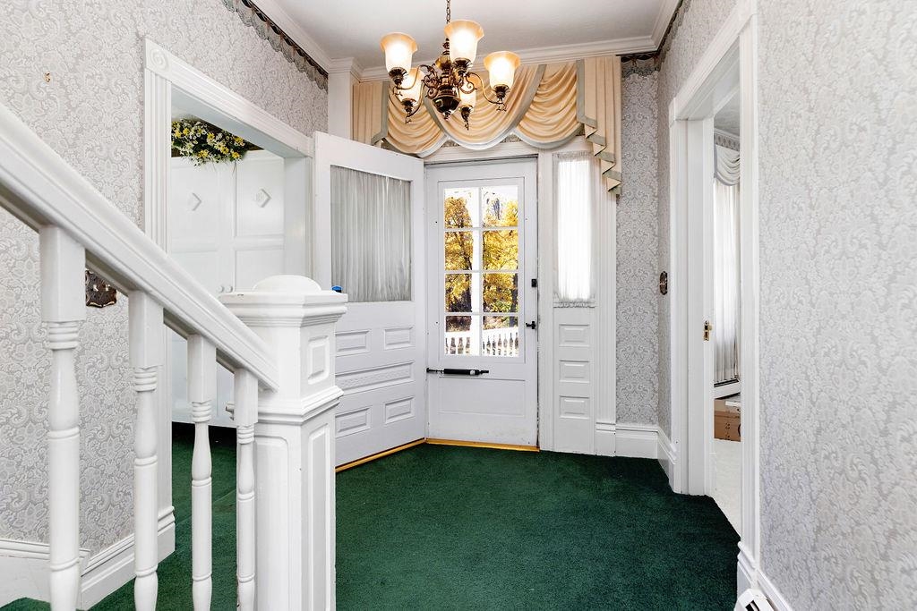 1004 E BEVERLEY ST, STAUNTON, Virginia 24401, 6 Bedrooms Bedrooms, ,5 BathroomsBathrooms,Residential,1004 E BEVERLEY ST,670775 MLS # 670775 1004 E BEVERLEY ST, STAUNTON, Virginia 24401, 6 Bedrooms Bedrooms, ,5 BathroomsBathrooms,Residential,1004 E BEVERLEY ST,670775 MLS # 670775