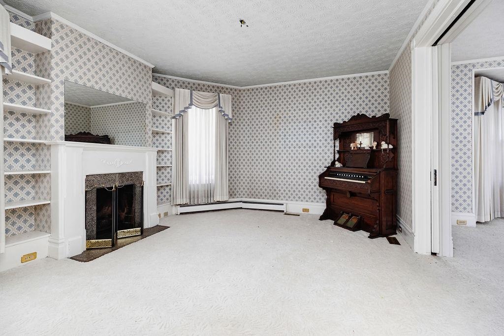 1004 E BEVERLEY ST, STAUNTON, Virginia 24401, 6 Bedrooms Bedrooms, ,5 BathroomsBathrooms,Residential,1004 E BEVERLEY ST,670775 MLS # 670775 1004 E BEVERLEY ST, STAUNTON, Virginia 24401, 6 Bedrooms Bedrooms, ,5 BathroomsBathrooms,Residential,1004 E BEVERLEY ST,670775 MLS # 670775