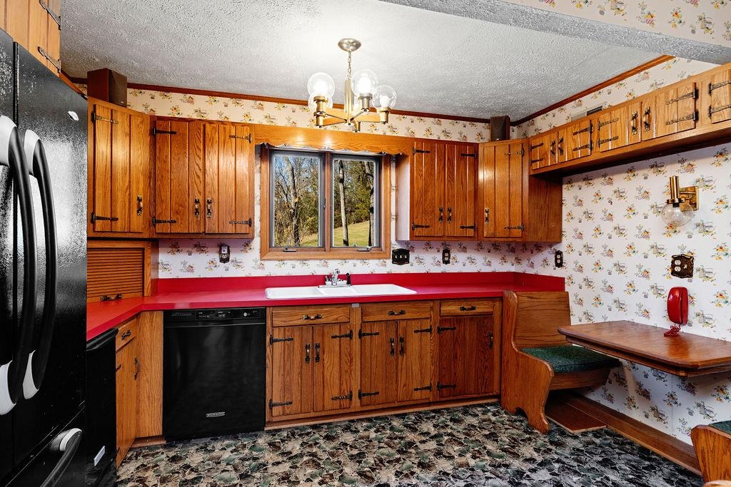 1004 E BEVERLEY ST, STAUNTON, Virginia 24401, 6 Bedrooms Bedrooms, ,5 BathroomsBathrooms,Residential,1004 E BEVERLEY ST,670775 MLS # 670775 1004 E BEVERLEY ST, STAUNTON, Virginia 24401, 6 Bedrooms Bedrooms, ,5 BathroomsBathrooms,Residential,1004 E BEVERLEY ST,670775 MLS # 670775