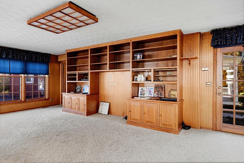 1004 E BEVERLEY ST, STAUNTON, Virginia 24401, 6 Bedrooms Bedrooms, ,5 BathroomsBathrooms,Residential,1004 E BEVERLEY ST,670775 MLS # 670775 1004 E BEVERLEY ST, STAUNTON, Virginia 24401, 6 Bedrooms Bedrooms, ,5 BathroomsBathrooms,Residential,1004 E BEVERLEY ST,670775 MLS # 670775