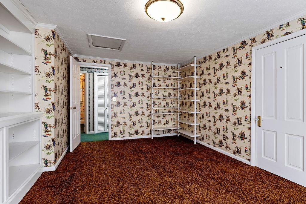 1004 E BEVERLEY ST, STAUNTON, Virginia 24401, 6 Bedrooms Bedrooms, ,5 BathroomsBathrooms,Residential,1004 E BEVERLEY ST,670775 MLS # 670775 1004 E BEVERLEY ST, STAUNTON, Virginia 24401, 6 Bedrooms Bedrooms, ,5 BathroomsBathrooms,Residential,1004 E BEVERLEY ST,670775 MLS # 670775