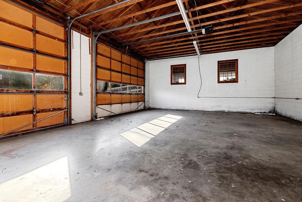 1004 E BEVERLEY ST, STAUNTON, Virginia 24401, 6 Bedrooms Bedrooms, ,5 BathroomsBathrooms,Residential,1004 E BEVERLEY ST,670775 MLS # 670775 1004 E BEVERLEY ST, STAUNTON, Virginia 24401, 6 Bedrooms Bedrooms, ,5 BathroomsBathrooms,Residential,1004 E BEVERLEY ST,670775 MLS # 670775