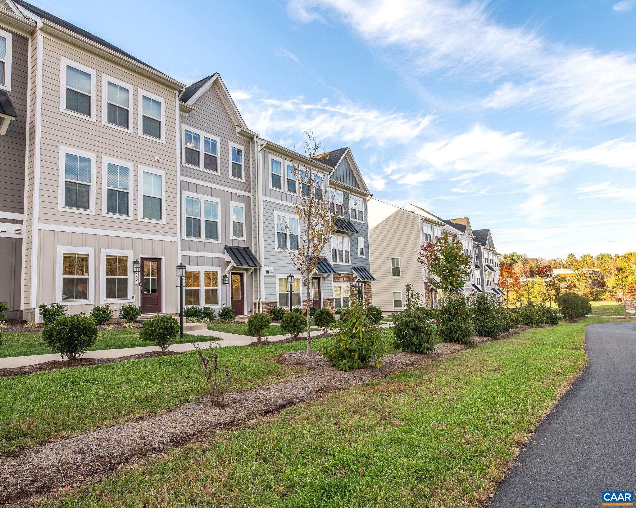 4525 BERWYN LN, CHARLOTTESVILLE, Virginia 22902, 2 Bedrooms Bedrooms, ,2 BathroomsBathrooms,Residential,4525 BERWYN LN,670777 MLS # 670777 4525 BERWYN LN, CHARLOTTESVILLE, Virginia 22902, 2 Bedrooms Bedrooms, ,2 BathroomsBathrooms,Residential,4525 BERWYN LN,670777 MLS # 670777