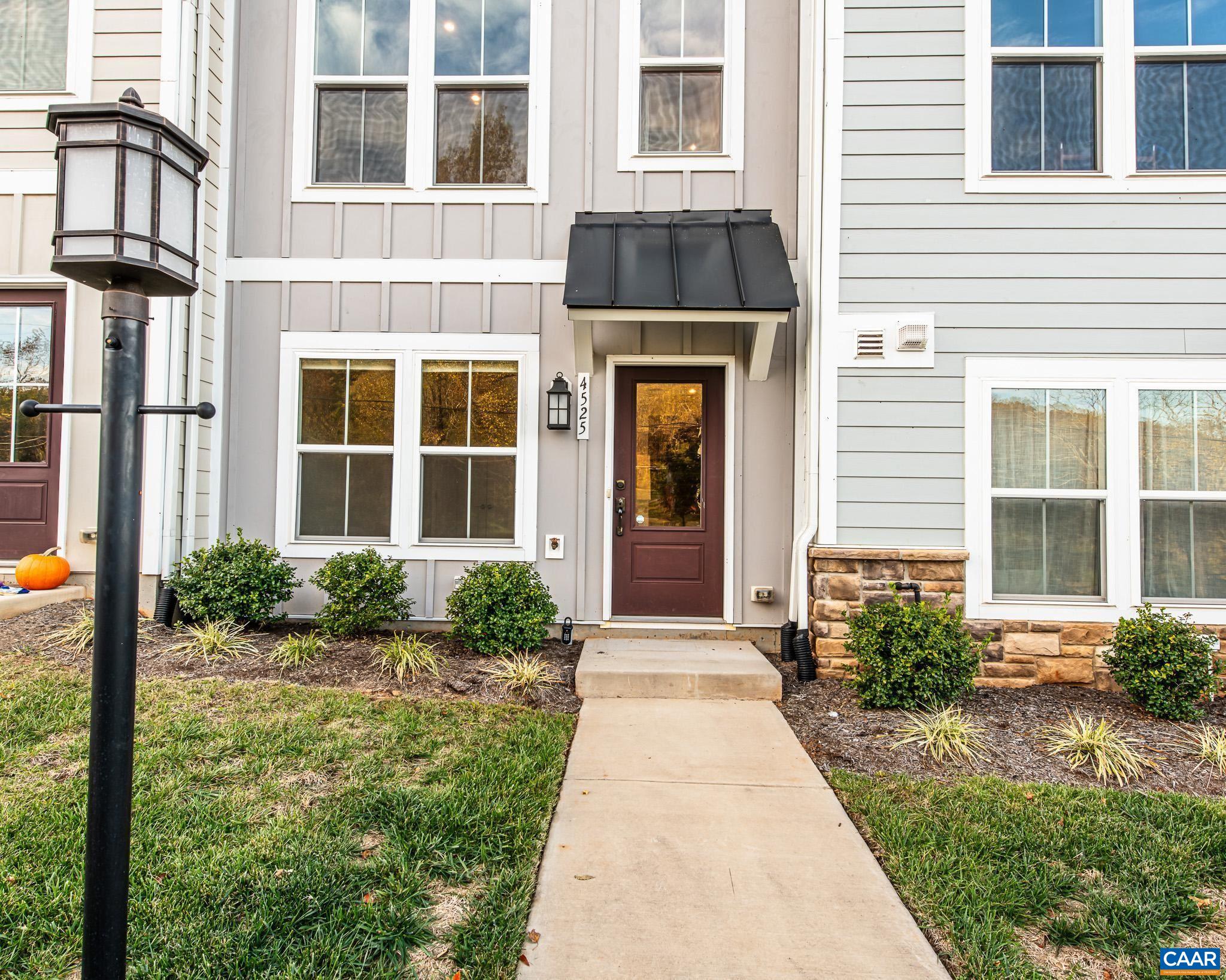 4525 BERWYN LN, CHARLOTTESVILLE, Virginia 22902, 2 Bedrooms Bedrooms, ,2 BathroomsBathrooms,Residential,4525 BERWYN LN,670777 MLS # 670777 4525 BERWYN LN, CHARLOTTESVILLE, Virginia 22902, 2 Bedrooms Bedrooms, ,2 BathroomsBathrooms,Residential,4525 BERWYN LN,670777 MLS # 670777