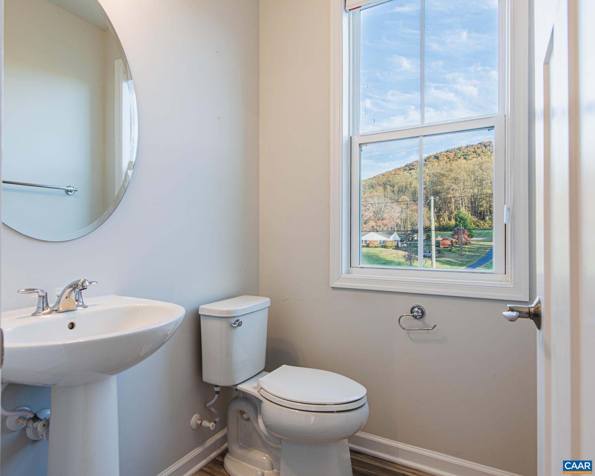 4525 BERWYN LN, CHARLOTTESVILLE, Virginia 22902, 2 Bedrooms Bedrooms, ,2 BathroomsBathrooms,Residential,4525 BERWYN LN,670777 MLS # 670777 4525 BERWYN LN, CHARLOTTESVILLE, Virginia 22902, 2 Bedrooms Bedrooms, ,2 BathroomsBathrooms,Residential,4525 BERWYN LN,670777 MLS # 670777