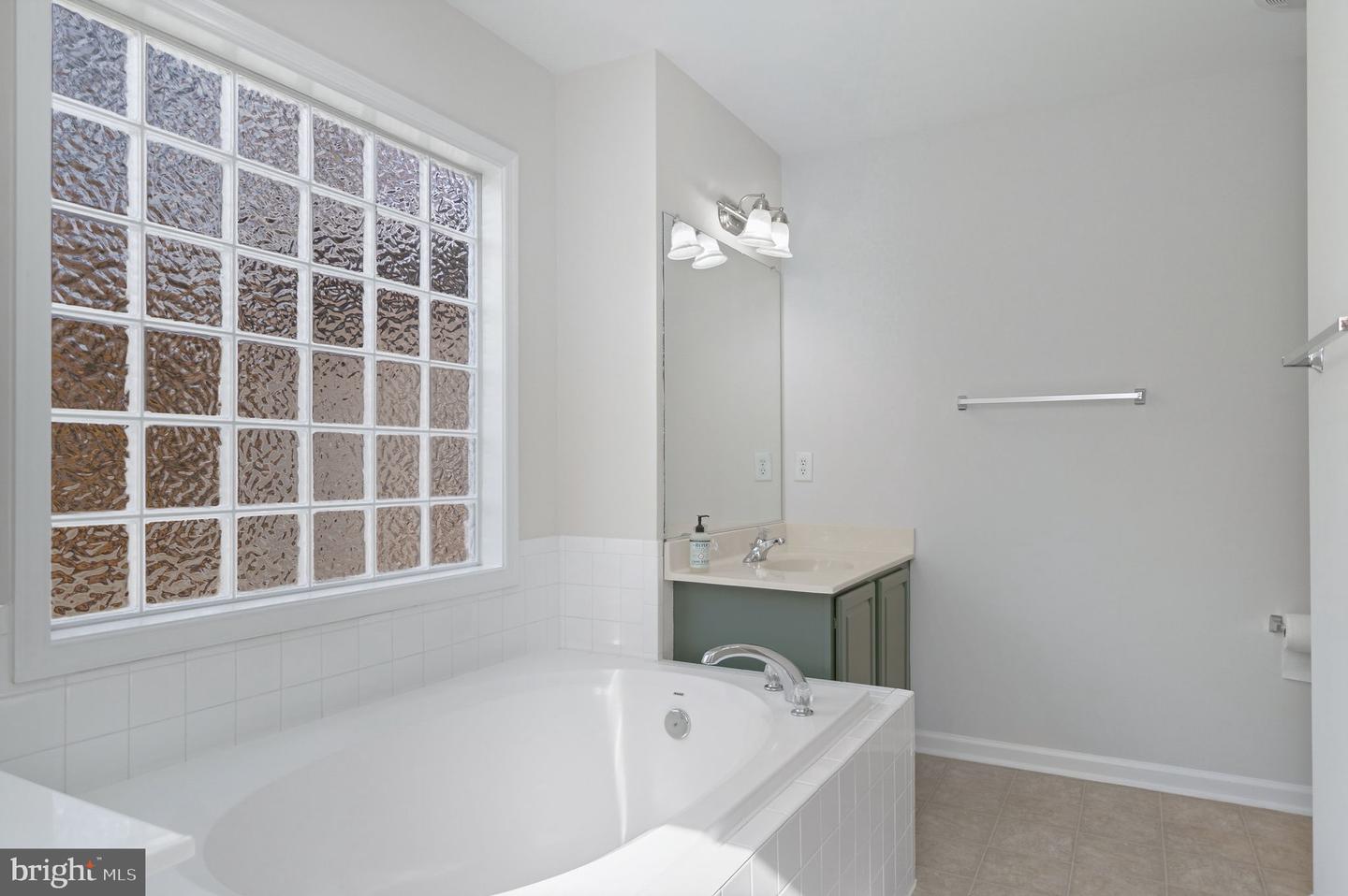 1923 HENSLEY RD, MINERAL, Virginia 23117, 4 Bedrooms Bedrooms, ,3 BathroomsBathrooms,Residential,For sale,1923 HENSLEY RD,VALA2008560 MLS # VALA2008560 1923 HENSLEY RD, MINERAL, Virginia 23117, 4 Bedrooms Bedrooms, ,3 BathroomsBathrooms,Residential,For sale,1923 HENSLEY RD,VALA2008560 MLS # VALA2008560