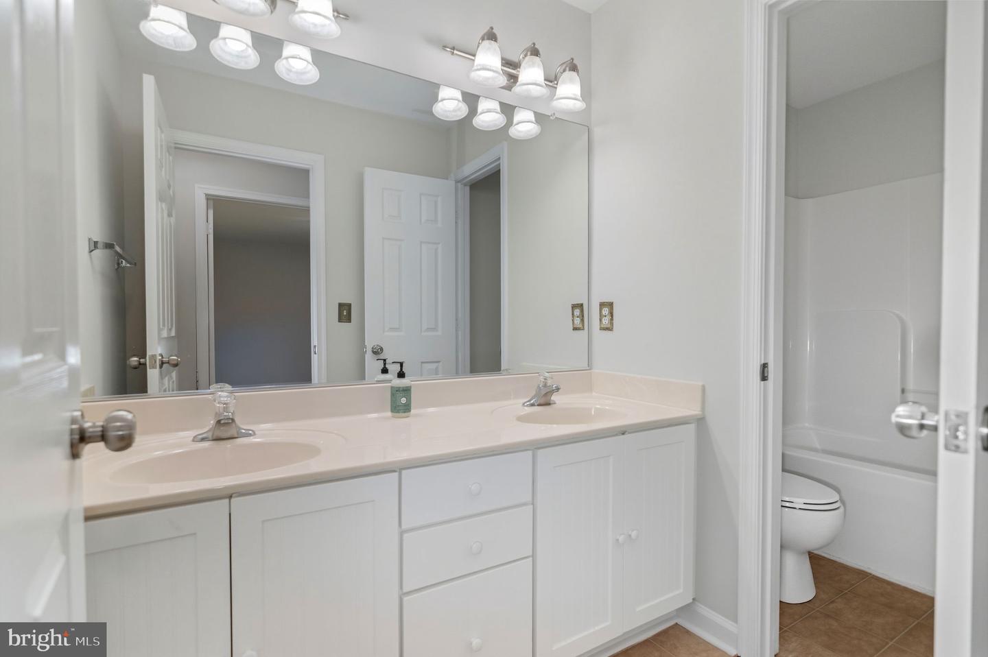 1923 HENSLEY RD, MINERAL, Virginia 23117, 4 Bedrooms Bedrooms, ,3 BathroomsBathrooms,Residential,For sale,1923 HENSLEY RD,VALA2008560 MLS # VALA2008560 1923 HENSLEY RD, MINERAL, Virginia 23117, 4 Bedrooms Bedrooms, ,3 BathroomsBathrooms,Residential,For sale,1923 HENSLEY RD,VALA2008560 MLS # VALA2008560