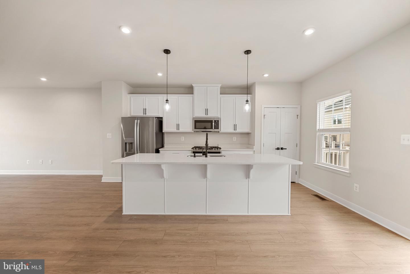 24563 POMMEL TER, STERLING, Virginia 20166, 3 Bedrooms Bedrooms, ,2 BathroomsBathrooms,Residential,For sale,24563 POMMEL TER,VALO2107024 MLS # VALO2107024