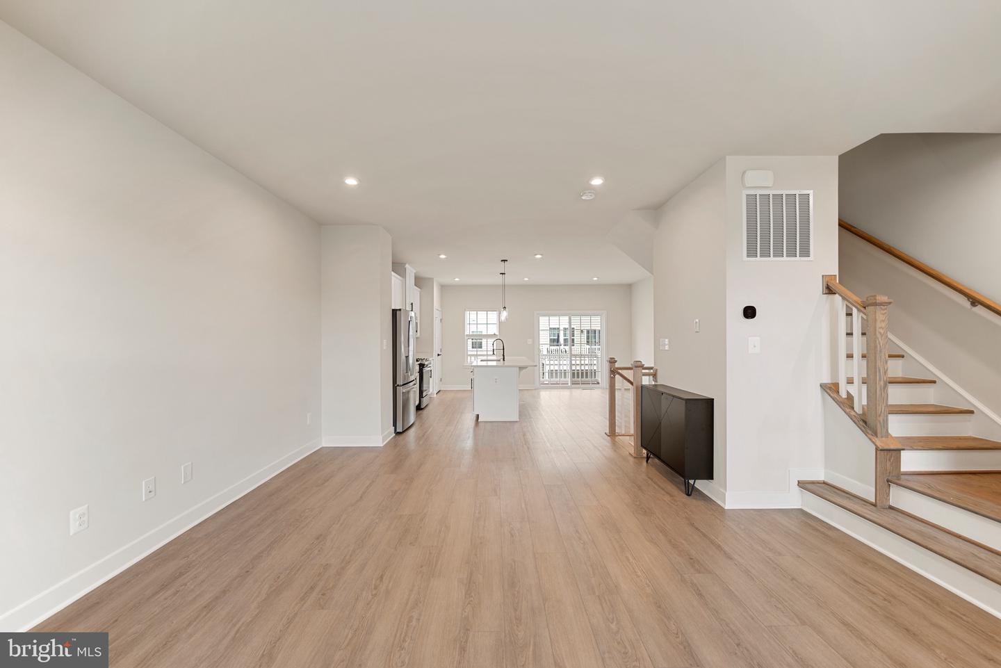 24563 POMMEL TER, STERLING, Virginia 20166, 3 Bedrooms Bedrooms, ,2 BathroomsBathrooms,Residential,For sale,24563 POMMEL TER,VALO2107024 MLS # VALO2107024