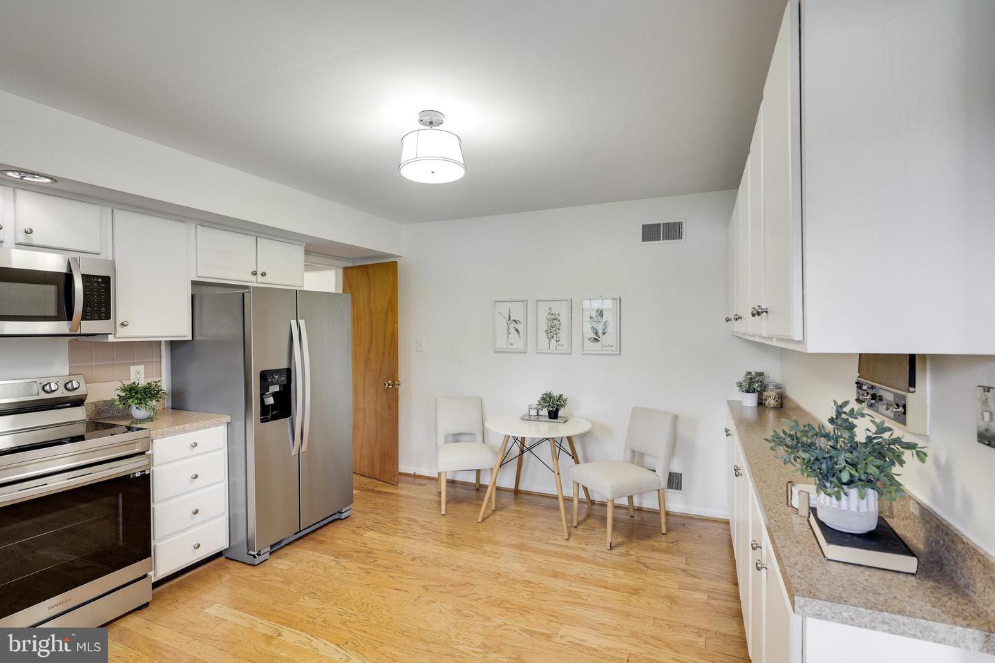 3610 OAKLAND DR, ALEXANDRIA, Virginia 22310, 4 Bedrooms Bedrooms, ,3 BathroomsBathrooms,Residential,For sale,3610 OAKLAND DR,VAFX2268284 MLS # VAFX2268284 3610 OAKLAND DR, ALEXANDRIA, Virginia 22310, 4 Bedrooms Bedrooms, ,3 BathroomsBathrooms,Residential,For sale,3610 OAKLAND DR,VAFX2268284 MLS # VAFX2268284