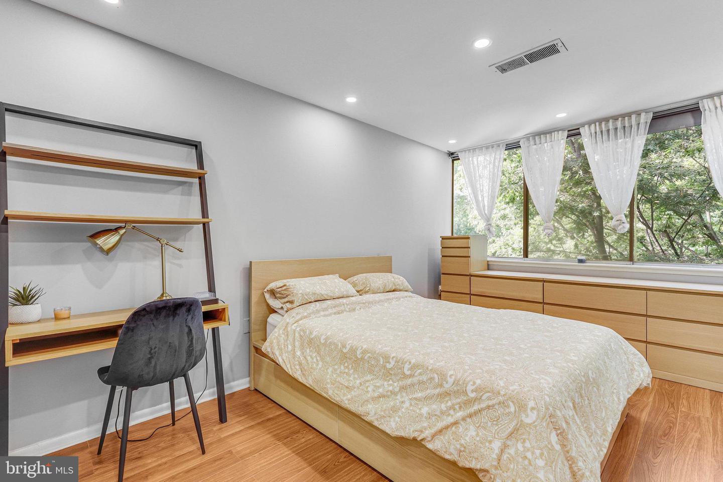 7753 PATRIOT DR #57, ANNANDALE, Virginia 22003, 1 Bedroom Bedrooms, ,1 BathroomBathrooms,Residential,For sale,7753 PATRIOT DR #57,VAFX2268340 MLS # VAFX2268340 7753 PATRIOT DR #57, ANNANDALE, Virginia 22003, 1 Bedroom Bedrooms, ,1 BathroomBathrooms,Residential,For sale,7753 PATRIOT DR #57,VAFX2268340 MLS # VAFX2268340