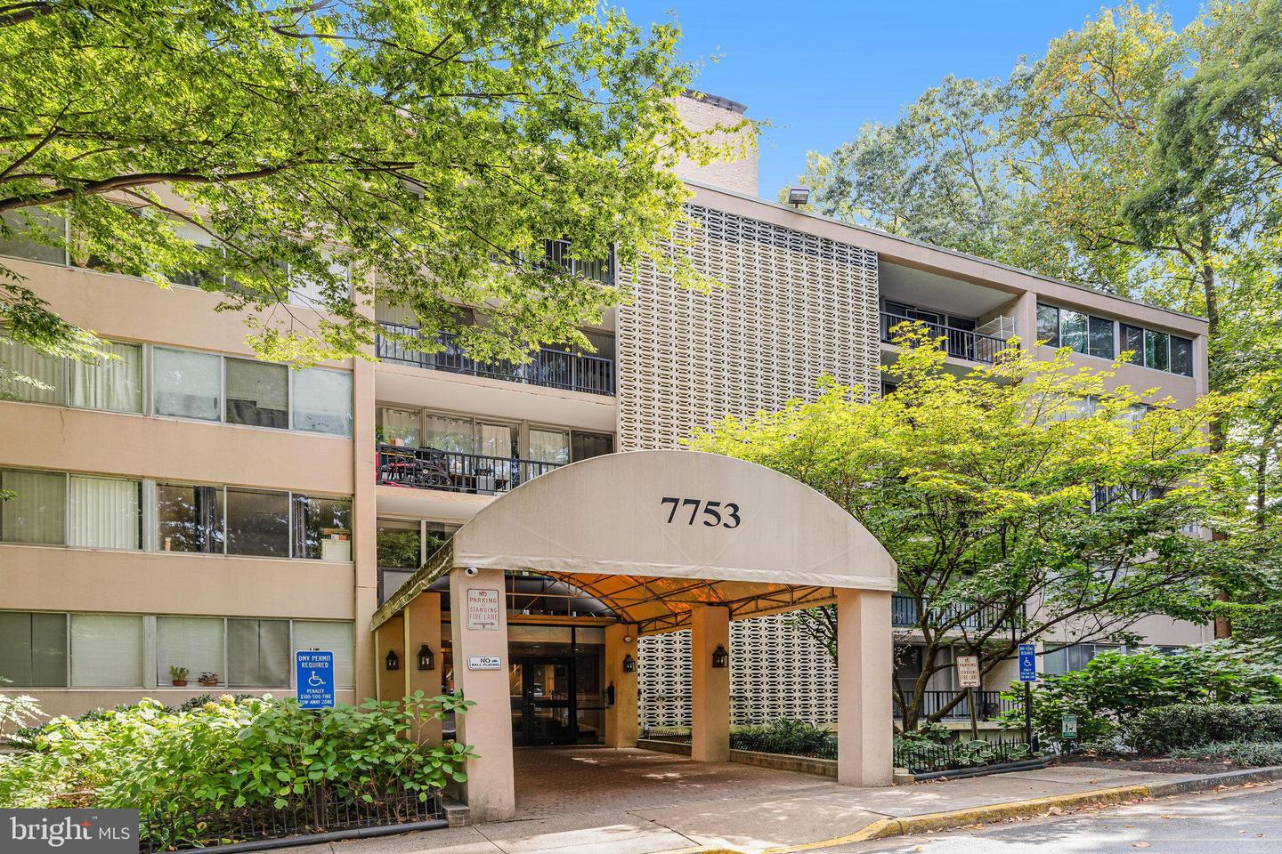 7753 PATRIOT DR #57, ANNANDALE, Virginia 22003, 1 Bedroom Bedrooms, ,1 BathroomBathrooms,Residential,For sale,7753 PATRIOT DR #57,VAFX2268340 MLS # VAFX2268340 7753 PATRIOT DR #57, ANNANDALE, Virginia 22003, 1 Bedroom Bedrooms, ,1 BathroomBathrooms,Residential,For sale,7753 PATRIOT DR #57,VAFX2268340 MLS # VAFX2268340
