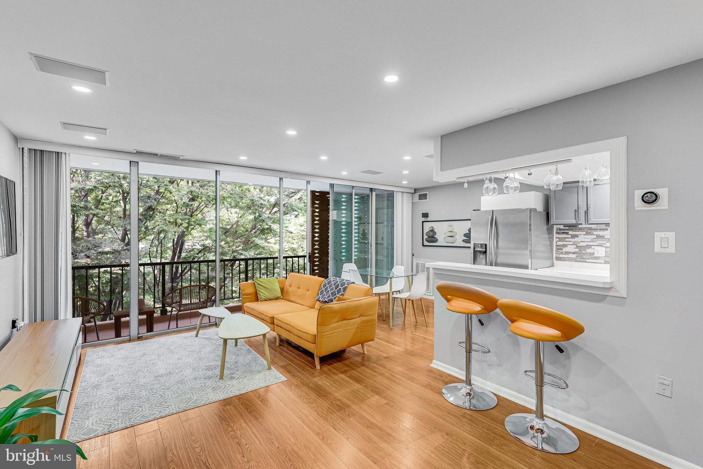 7753 PATRIOT DR #57, ANNANDALE, Virginia 22003, 1 Bedroom Bedrooms, ,1 BathroomBathrooms,Residential,For sale,7753 PATRIOT DR #57,VAFX2268340 MLS # VAFX2268340 7753 PATRIOT DR #57, ANNANDALE, Virginia 22003, 1 Bedroom Bedrooms, ,1 BathroomBathrooms,Residential,For sale,7753 PATRIOT DR #57,VAFX2268340 MLS # VAFX2268340