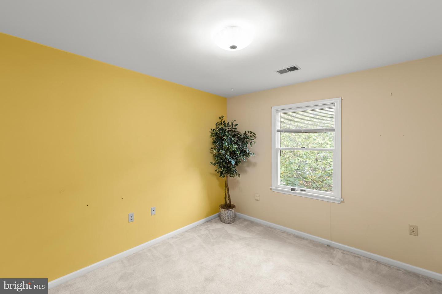 1422 CANTERBURY RD, FRONT ROYAL, Virginia 22630, 3 Bedrooms Bedrooms, ,2 BathroomsBathrooms,Residential,For sale,1422 CANTERBURY RD,VAWR2012394 MLS # VAWR2012394 1422 CANTERBURY RD, FRONT ROYAL, Virginia 22630, 3 Bedrooms Bedrooms, ,2 BathroomsBathrooms,Residential,For sale,1422 CANTERBURY RD,VAWR2012394 MLS # VAWR2012394