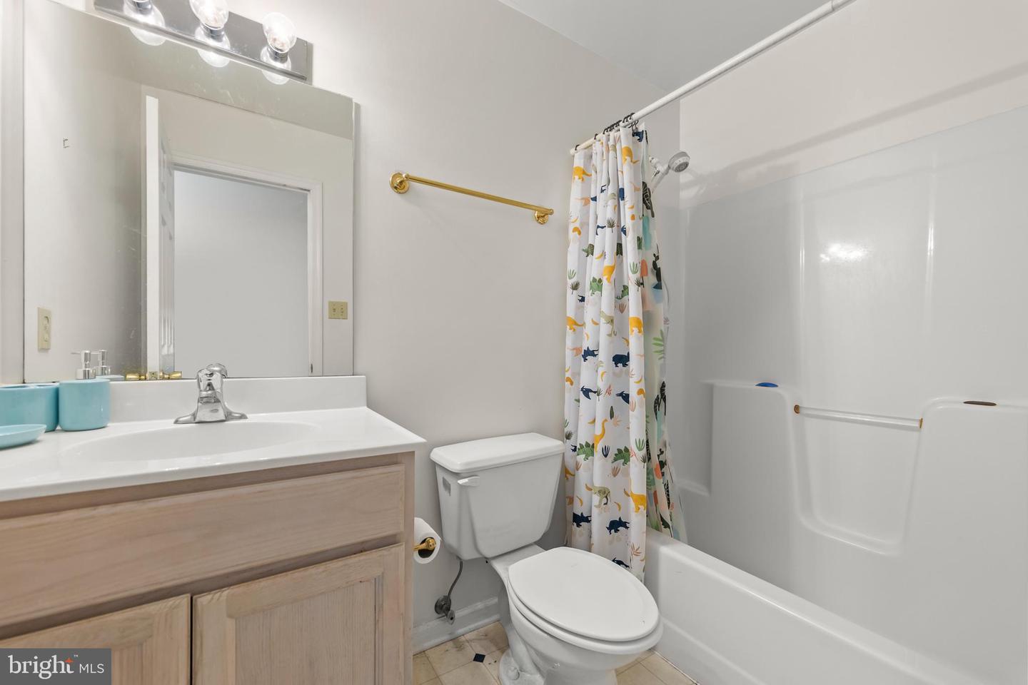 1422 CANTERBURY RD, FRONT ROYAL, Virginia 22630, 3 Bedrooms Bedrooms, ,2 BathroomsBathrooms,Residential,For sale,1422 CANTERBURY RD,VAWR2012394 MLS # VAWR2012394 1422 CANTERBURY RD, FRONT ROYAL, Virginia 22630, 3 Bedrooms Bedrooms, ,2 BathroomsBathrooms,Residential,For sale,1422 CANTERBURY RD,VAWR2012394 MLS # VAWR2012394