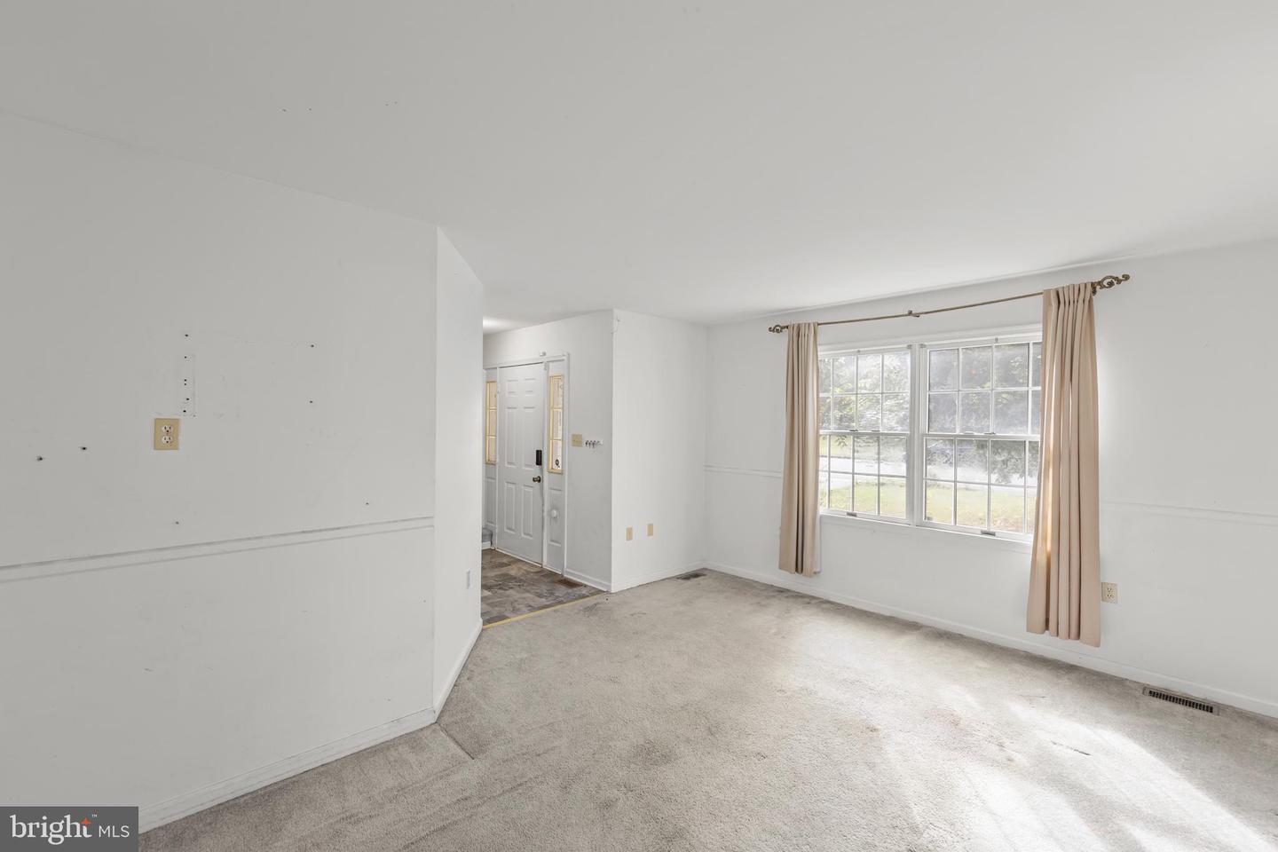 1422 CANTERBURY RD, FRONT ROYAL, Virginia 22630, 3 Bedrooms Bedrooms, ,2 BathroomsBathrooms,Residential,For sale,1422 CANTERBURY RD,VAWR2012394 MLS # VAWR2012394 1422 CANTERBURY RD, FRONT ROYAL, Virginia 22630, 3 Bedrooms Bedrooms, ,2 BathroomsBathrooms,Residential,For sale,1422 CANTERBURY RD,VAWR2012394 MLS # VAWR2012394