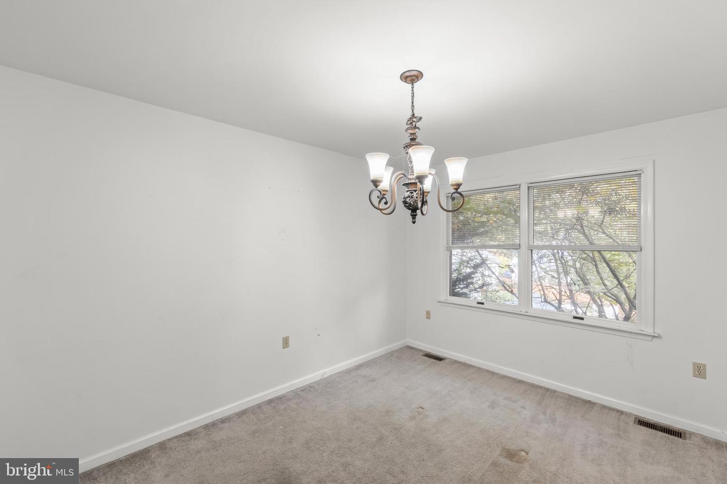 1422 CANTERBURY RD, FRONT ROYAL, Virginia 22630, 3 Bedrooms Bedrooms, ,2 BathroomsBathrooms,Residential,For sale,1422 CANTERBURY RD,VAWR2012394 MLS # VAWR2012394 1422 CANTERBURY RD, FRONT ROYAL, Virginia 22630, 3 Bedrooms Bedrooms, ,2 BathroomsBathrooms,Residential,For sale,1422 CANTERBURY RD,VAWR2012394 MLS # VAWR2012394