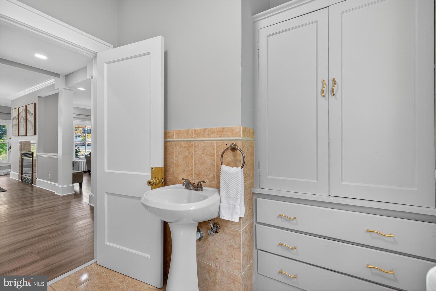 1248 MONROE ST NE, WASHINGTON, District Of Columbia 20017, 6 Bedrooms Bedrooms, ,4 BathroomsBathrooms,Residential,For sale,1248 MONROE ST NE,DCDC2224666 MLS # DCDC2224666 1248 MONROE ST NE, WASHINGTON, District Of Columbia 20017, 6 Bedrooms Bedrooms, ,4 BathroomsBathrooms,Residential,For sale,1248 MONROE ST NE,DCDC2224666 MLS # DCDC2224666