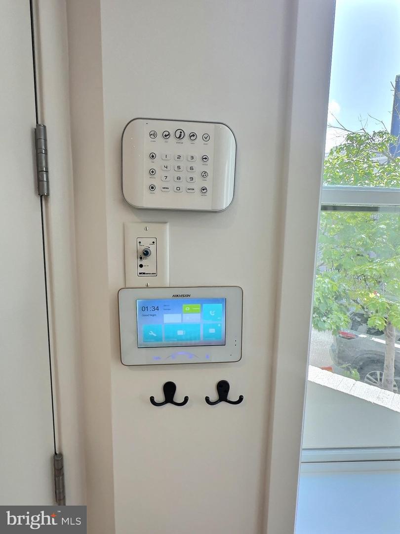 1753 WILLARD ST NW #3, WASHINGTON, District Of Columbia 20009, 1 Bedroom Bedrooms, ,1 BathroomBathrooms,Residential,For sale,1753 WILLARD ST NW #3,DCDC2224114 MLS # DCDC2224114 1753 WILLARD ST NW #3, WASHINGTON, District Of Columbia 20009, 1 Bedroom Bedrooms, ,1 BathroomBathrooms,Residential,For sale,1753 WILLARD ST NW #3,DCDC2224114 MLS # DCDC2224114