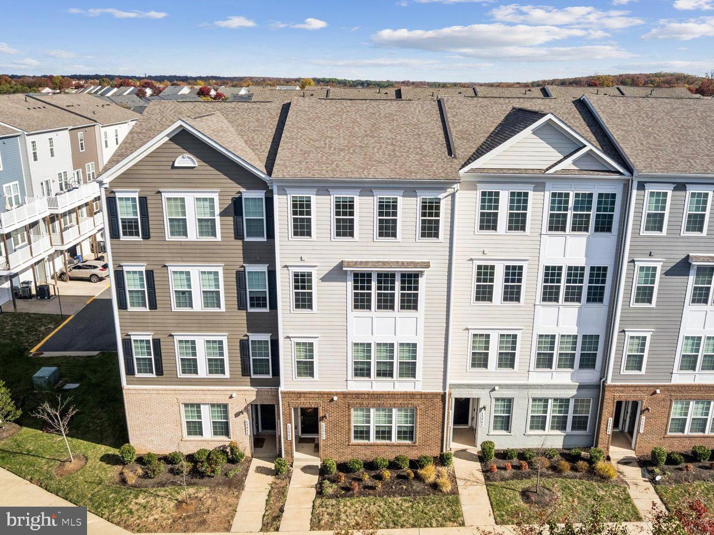 13947 GARY FISHER TRL, GAINESVILLE, Virginia 20155, 3 Bedrooms Bedrooms, ,2 BathroomsBathrooms,Residential,For sale,13947 GARY FISHER TRL,VAPW2104960 MLS # VAPW2104960 13947 GARY FISHER TRL, GAINESVILLE, Virginia 20155, 3 Bedrooms Bedrooms, ,2 BathroomsBathrooms,Residential,For sale,13947 GARY FISHER TRL,VAPW2104960 MLS # VAPW2104960