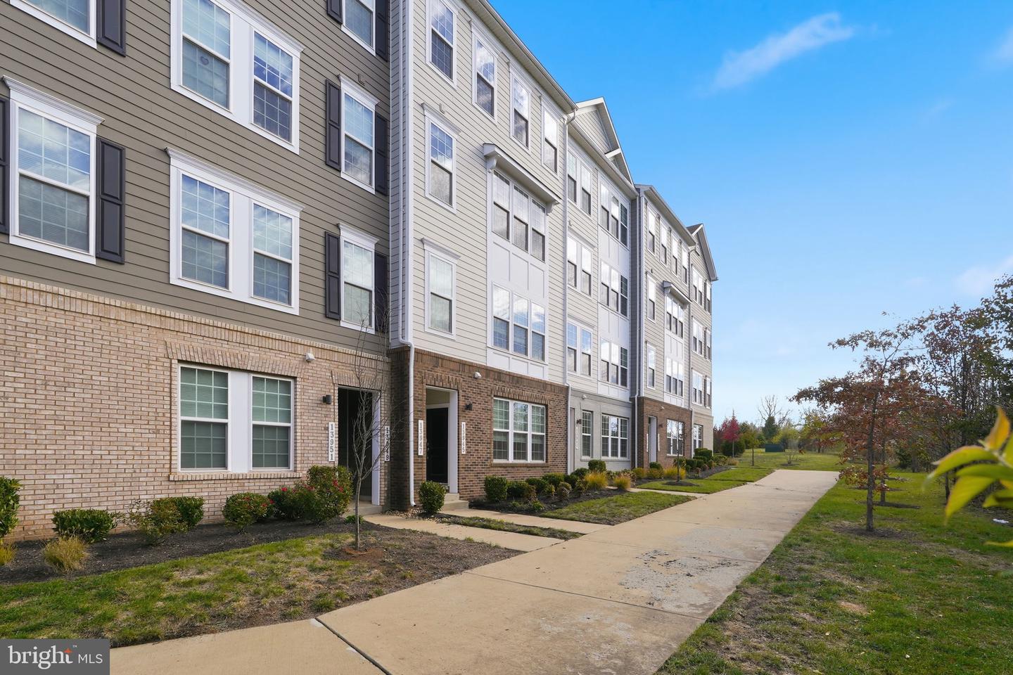 13947 GARY FISHER TRL, GAINESVILLE, Virginia 20155, 3 Bedrooms Bedrooms, ,2 BathroomsBathrooms,Residential,For sale,13947 GARY FISHER TRL,VAPW2104960 MLS # VAPW2104960 13947 GARY FISHER TRL, GAINESVILLE, Virginia 20155, 3 Bedrooms Bedrooms, ,2 BathroomsBathrooms,Residential,For sale,13947 GARY FISHER TRL,VAPW2104960 MLS # VAPW2104960