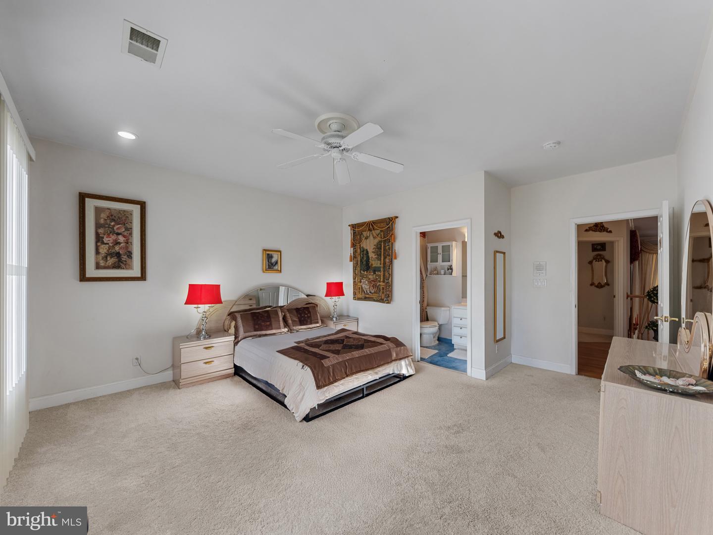 10900 SUNSET HILLS RD, RESTON, Virginia 20190, 6 Bedrooms Bedrooms, ,5 BathroomsBathrooms,Residential,For sale,10900 SUNSET HILLS RD,VAFX2270082 MLS # VAFX2270082 10900 SUNSET HILLS RD, RESTON, Virginia 20190, 6 Bedrooms Bedrooms, ,5 BathroomsBathrooms,Residential,For sale,10900 SUNSET HILLS RD,VAFX2270082 MLS # VAFX2270082