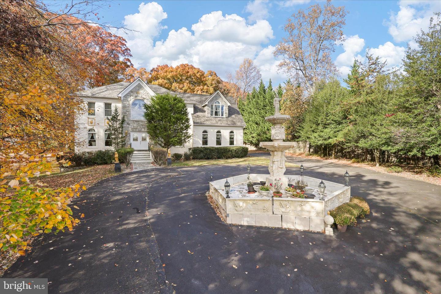 10900 SUNSET HILLS RD, RESTON, Virginia 20190, 6 Bedrooms Bedrooms, ,5 BathroomsBathrooms,Residential,For sale,10900 SUNSET HILLS RD,VAFX2270082 MLS # VAFX2270082 10900 SUNSET HILLS RD, RESTON, Virginia 20190, 6 Bedrooms Bedrooms, ,5 BathroomsBathrooms,Residential,For sale,10900 SUNSET HILLS RD,VAFX2270082 MLS # VAFX2270082