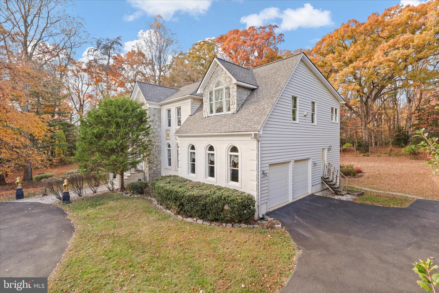 10900 SUNSET HILLS RD, RESTON, Virginia 20190, 6 Bedrooms Bedrooms, ,5 BathroomsBathrooms,Residential,For sale,10900 SUNSET HILLS RD,VAFX2270082 MLS # VAFX2270082 10900 SUNSET HILLS RD, RESTON, Virginia 20190, 6 Bedrooms Bedrooms, ,5 BathroomsBathrooms,Residential,For sale,10900 SUNSET HILLS RD,VAFX2270082 MLS # VAFX2270082