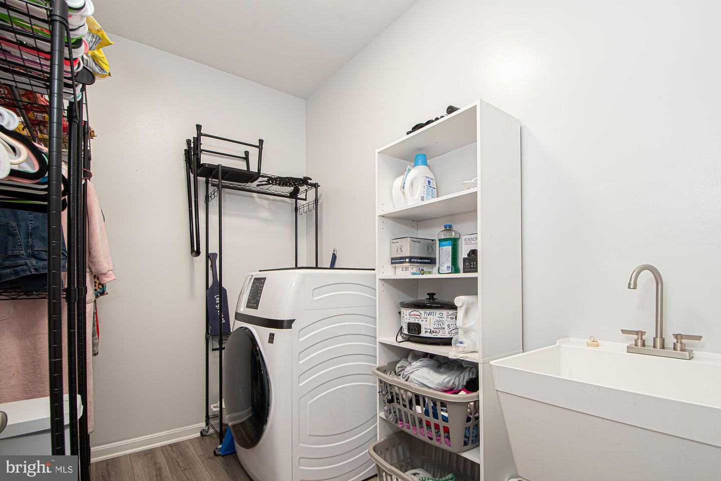 147 WESTCHESTER DR, STEPHENS CITY, Virginia 22655, 5 Bedrooms Bedrooms, ,3 BathroomsBathrooms,Residential,For sale,147 WESTCHESTER DR,VAFV2037166 MLS # VAFV2037166 147 WESTCHESTER DR, STEPHENS CITY, Virginia 22655, 5 Bedrooms Bedrooms, ,3 BathroomsBathrooms,Residential,For sale,147 WESTCHESTER DR,VAFV2037166 MLS # VAFV2037166