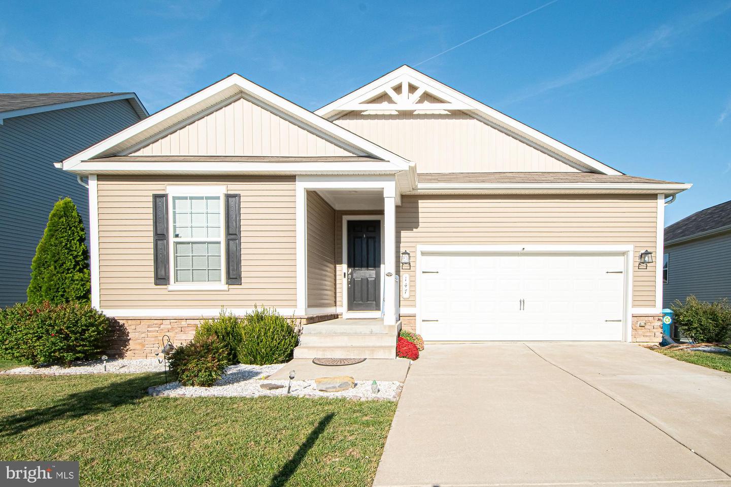 147 WESTCHESTER DR, STEPHENS CITY, Virginia 22655, 5 Bedrooms Bedrooms, ,3 BathroomsBathrooms,Residential,For sale,147 WESTCHESTER DR,VAFV2037166 MLS # VAFV2037166 147 WESTCHESTER DR, STEPHENS CITY, Virginia 22655, 5 Bedrooms Bedrooms, ,3 BathroomsBathrooms,Residential,For sale,147 WESTCHESTER DR,VAFV2037166 MLS # VAFV2037166