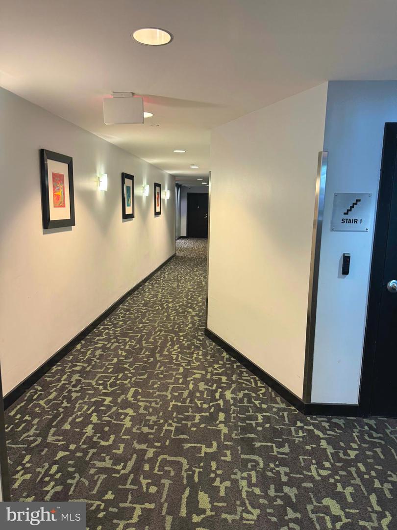 912 F ST NW #703, WASHINGTON, District Of Columbia 20004, 1 Bedroom Bedrooms, ,1 BathroomBathrooms,Residential,For sale,912 F ST NW #703,DCDC2225132 MLS # DCDC2225132 912 F ST NW #703, WASHINGTON, District Of Columbia 20004, 1 Bedroom Bedrooms, ,1 BathroomBathrooms,Residential,For sale,912 F ST NW #703,DCDC2225132 MLS # DCDC2225132