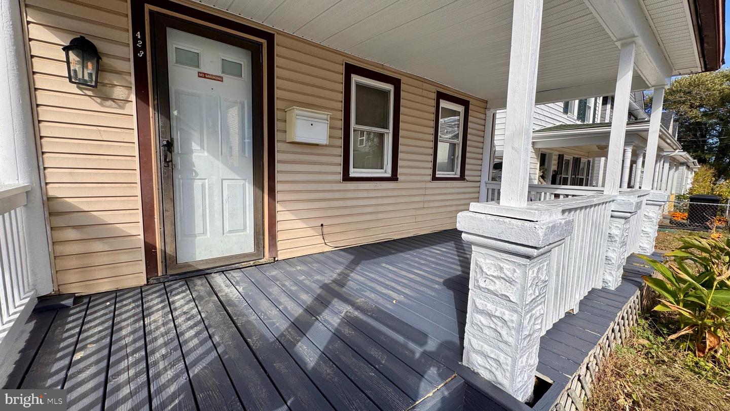 423 HIGHLAND AVE, WINCHESTER, Virginia 22601, 3 Bedrooms Bedrooms, ,2 BathroomsBathrooms,Residential,For sale,423 HIGHLAND AVE,VAWI2009152 MLS # VAWI2009152 423 HIGHLAND AVE, WINCHESTER, Virginia 22601, 3 Bedrooms Bedrooms, ,2 BathroomsBathrooms,Residential,For sale,423 HIGHLAND AVE,VAWI2009152 MLS # VAWI2009152