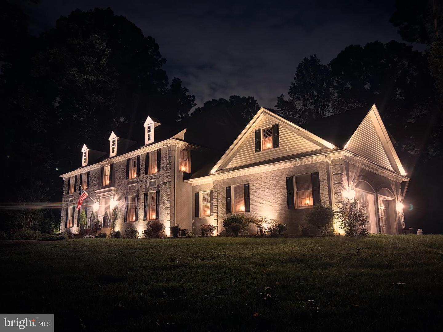 9217 JEFFERY RD, GREAT FALLS, Virginia 22066, 5 Bedrooms Bedrooms, ,4 BathroomsBathrooms,Residential,For sale,9217 JEFFERY RD,VAFX2269912 MLS # VAFX2269912 9217 JEFFERY RD, GREAT FALLS, Virginia 22066, 5 Bedrooms Bedrooms, ,4 BathroomsBathrooms,Residential,For sale,9217 JEFFERY RD,VAFX2269912 MLS # VAFX2269912
