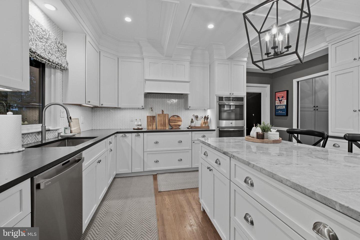 9217 JEFFERY RD, GREAT FALLS, Virginia 22066, 5 Bedrooms Bedrooms, ,4 BathroomsBathrooms,Residential,For sale,9217 JEFFERY RD,VAFX2269912 MLS # VAFX2269912 9217 JEFFERY RD, GREAT FALLS, Virginia 22066, 5 Bedrooms Bedrooms, ,4 BathroomsBathrooms,Residential,For sale,9217 JEFFERY RD,VAFX2269912 MLS # VAFX2269912