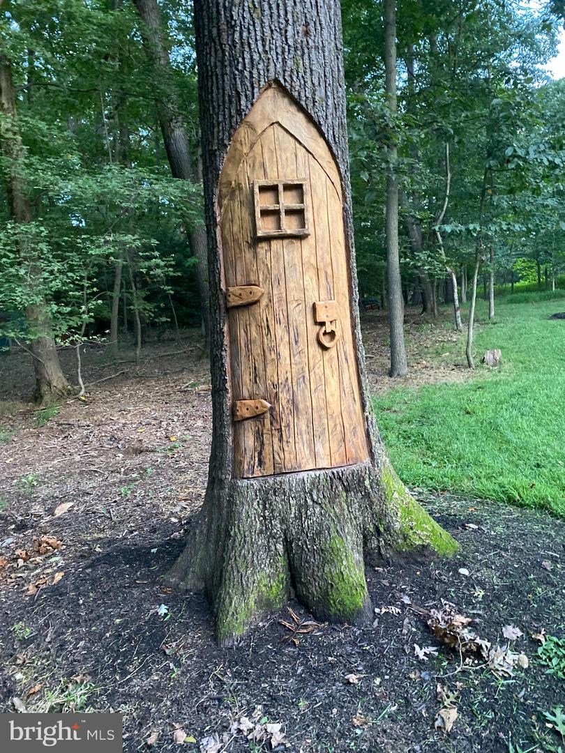 9217 JEFFERY RD, GREAT FALLS, Virginia 22066, 5 Bedrooms Bedrooms, ,4 BathroomsBathrooms,Residential,For sale,9217 JEFFERY RD,VAFX2269912 MLS # VAFX2269912 9217 JEFFERY RD, GREAT FALLS, Virginia 22066, 5 Bedrooms Bedrooms, ,4 BathroomsBathrooms,Residential,For sale,9217 JEFFERY RD,VAFX2269912 MLS # VAFX2269912