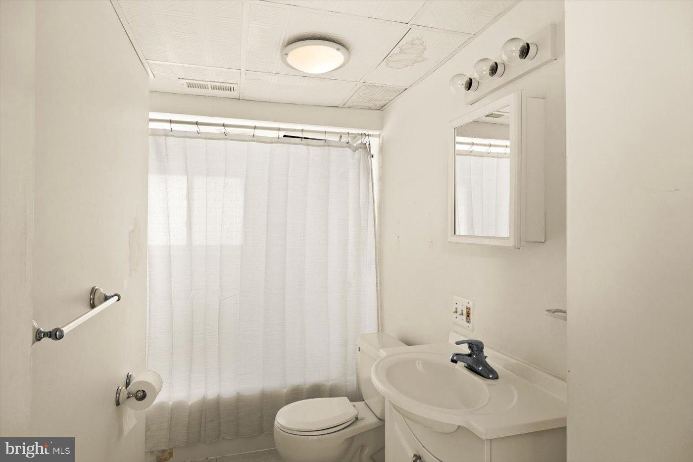 2161 AQUIA DR, STAFFORD, Virginia 22554, 4 Bedrooms Bedrooms, ,3 BathroomsBathrooms,Residential,For sale,2161 AQUIA DR,VAST2043278 MLS # VAST2043278 2161 AQUIA DR, STAFFORD, Virginia 22554, 4 Bedrooms Bedrooms, ,3 BathroomsBathrooms,Residential,For sale,2161 AQUIA DR,VAST2043278 MLS # VAST2043278