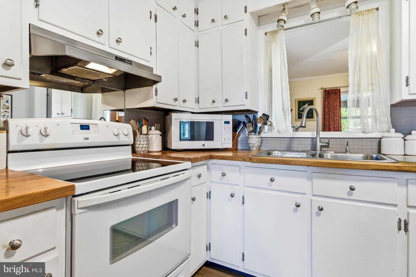 480 MONT VIEW LN, LURAY, Virginia 22835, 3 Bedrooms Bedrooms, ,2 BathroomsBathrooms,Residential,For sale,480 MONT VIEW LN,VAPA2005456 MLS # VAPA2005456 480 MONT VIEW LN, LURAY, Virginia 22835, 3 Bedrooms Bedrooms, ,2 BathroomsBathrooms,Residential,For sale,480 MONT VIEW LN,VAPA2005456 MLS # VAPA2005456