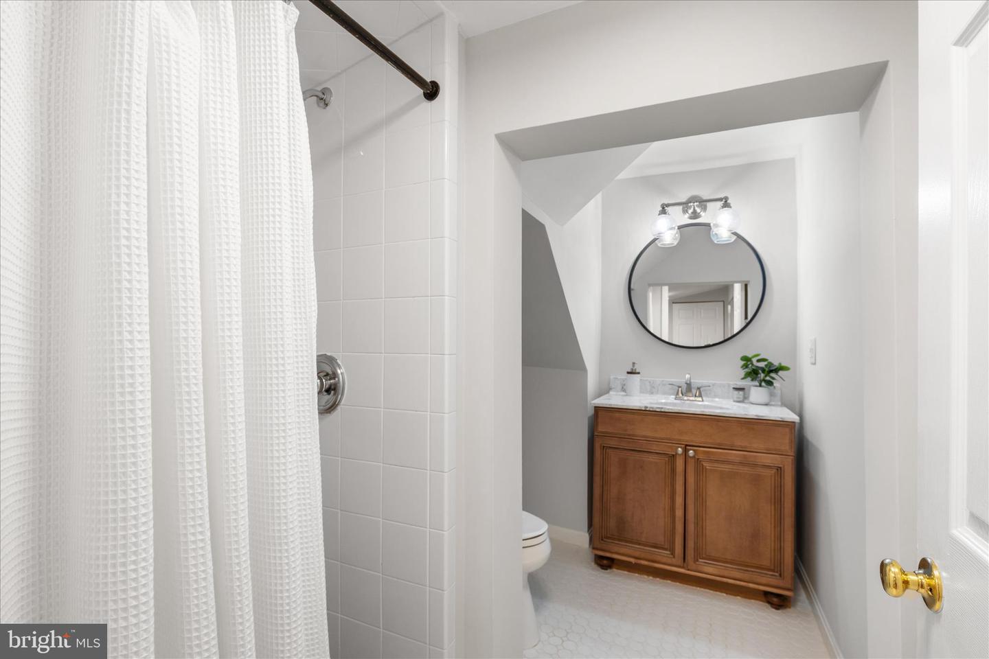 222 WIRT ST NW, LEESBURG, Virginia 20176, 3 Bedrooms Bedrooms, ,2 BathroomsBathrooms,Residential,For sale,222 WIRT ST NW,VALO2108224 MLS # VALO2108224 222 WIRT ST NW, LEESBURG, Virginia 20176, 3 Bedrooms Bedrooms, ,2 BathroomsBathrooms,Residential,For sale,222 WIRT ST NW,VALO2108224 MLS # VALO2108224