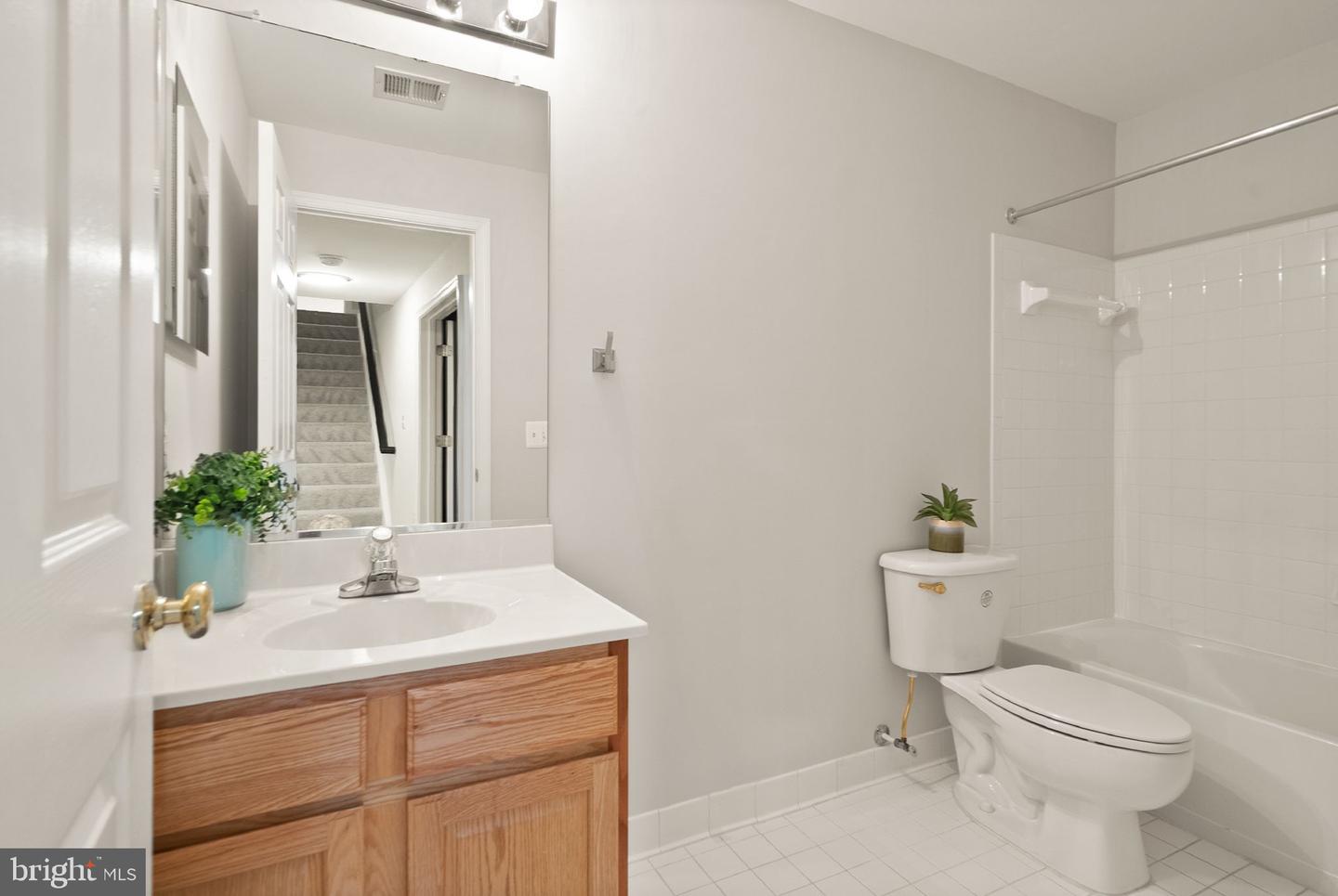 706 INVERMERE DR NE, LEESBURG, Virginia 20176, 5 Bedrooms Bedrooms, ,4 BathroomsBathrooms,Residential,For sale,706 INVERMERE DR NE,VALO2108270 MLS # VALO2108270 706 INVERMERE DR NE, LEESBURG, Virginia 20176, 5 Bedrooms Bedrooms, ,4 BathroomsBathrooms,Residential,For sale,706 INVERMERE DR NE,VALO2108270 MLS # VALO2108270