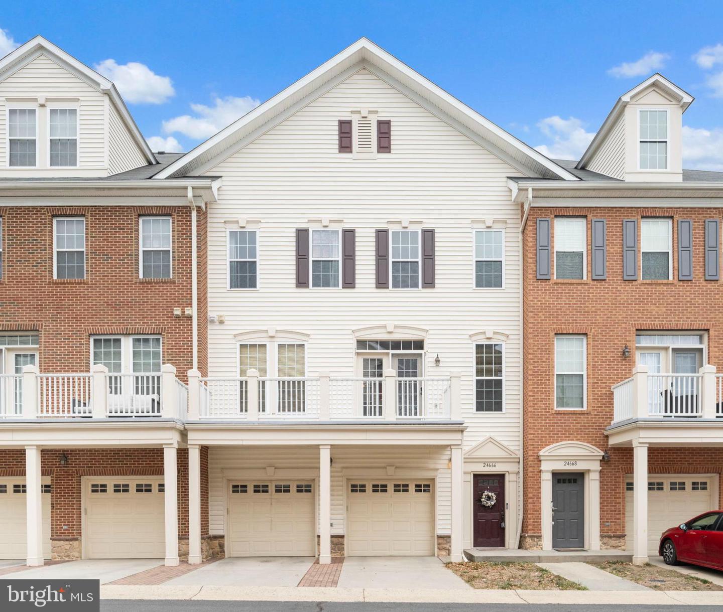 24666 BUTTONBUSH TER, ALDIE, Virginia 20105, 2 Bedrooms Bedrooms, ,2 BathroomsBathrooms,Residential,For sale,24666 BUTTONBUSH TER,VALO2108550 MLS # VALO2108550 24666 BUTTONBUSH TER, ALDIE, Virginia 20105, 2 Bedrooms Bedrooms, ,2 BathroomsBathrooms,Residential,For sale,24666 BUTTONBUSH TER,VALO2108550 MLS # VALO2108550