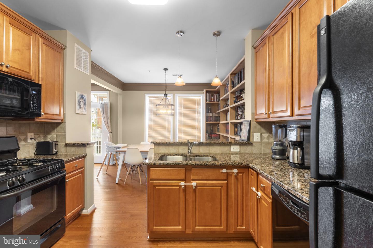 24666 BUTTONBUSH TER, ALDIE, Virginia 20105, 2 Bedrooms Bedrooms, ,2 BathroomsBathrooms,Residential,For sale,24666 BUTTONBUSH TER,VALO2108550 MLS # VALO2108550 24666 BUTTONBUSH TER, ALDIE, Virginia 20105, 2 Bedrooms Bedrooms, ,2 BathroomsBathrooms,Residential,For sale,24666 BUTTONBUSH TER,VALO2108550 MLS # VALO2108550