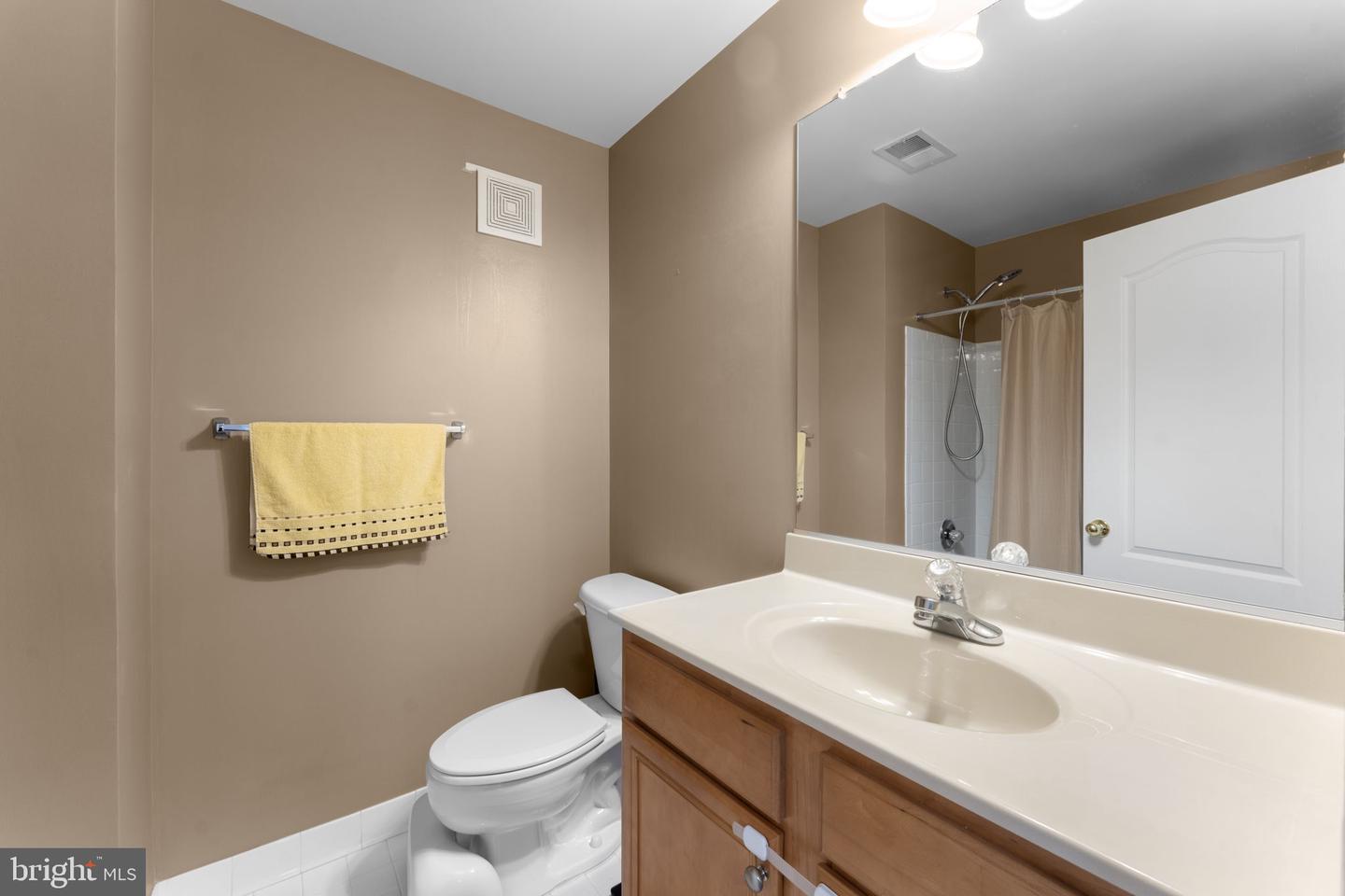 24666 BUTTONBUSH TER, ALDIE, Virginia 20105, 2 Bedrooms Bedrooms, ,2 BathroomsBathrooms,Residential,For sale,24666 BUTTONBUSH TER,VALO2108550 MLS # VALO2108550 24666 BUTTONBUSH TER, ALDIE, Virginia 20105, 2 Bedrooms Bedrooms, ,2 BathroomsBathrooms,Residential,For sale,24666 BUTTONBUSH TER,VALO2108550 MLS # VALO2108550