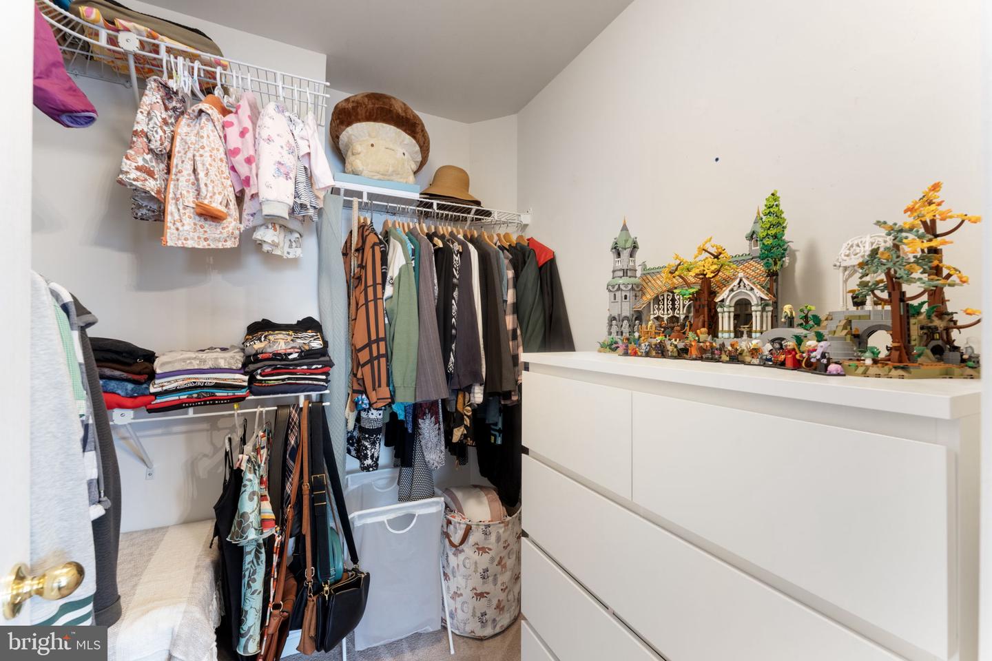 24666 BUTTONBUSH TER, ALDIE, Virginia 20105, 2 Bedrooms Bedrooms, ,2 BathroomsBathrooms,Residential,For sale,24666 BUTTONBUSH TER,VALO2108550 MLS # VALO2108550 24666 BUTTONBUSH TER, ALDIE, Virginia 20105, 2 Bedrooms Bedrooms, ,2 BathroomsBathrooms,Residential,For sale,24666 BUTTONBUSH TER,VALO2108550 MLS # VALO2108550