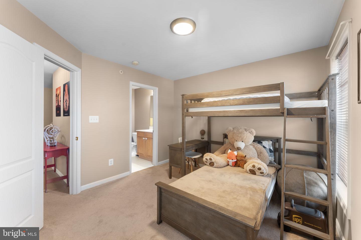 24666 BUTTONBUSH TER, ALDIE, Virginia 20105, 2 Bedrooms Bedrooms, ,2 BathroomsBathrooms,Residential,For sale,24666 BUTTONBUSH TER,VALO2108550 MLS # VALO2108550 24666 BUTTONBUSH TER, ALDIE, Virginia 20105, 2 Bedrooms Bedrooms, ,2 BathroomsBathrooms,Residential,For sale,24666 BUTTONBUSH TER,VALO2108550 MLS # VALO2108550