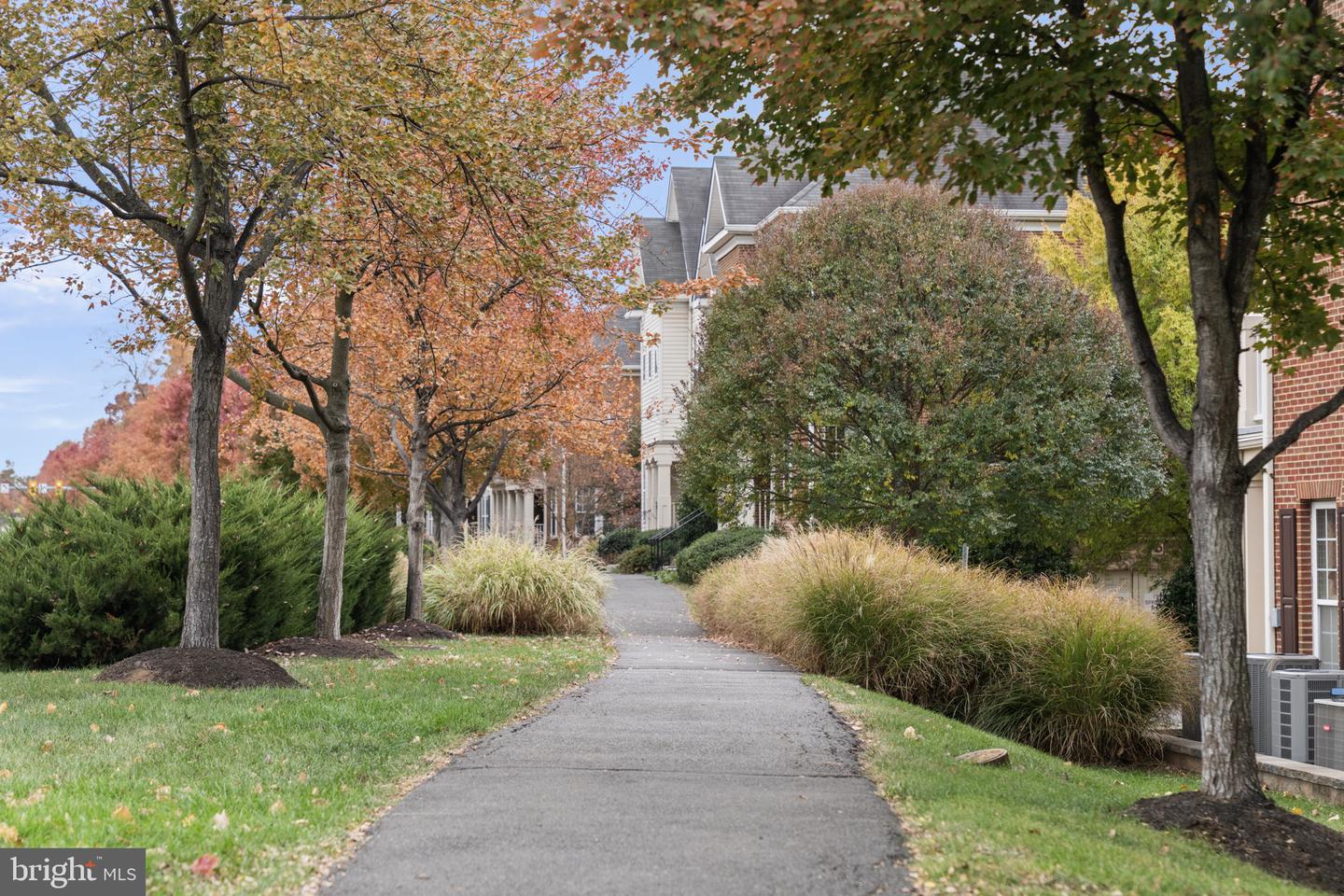 24666 BUTTONBUSH TER, ALDIE, Virginia 20105, 2 Bedrooms Bedrooms, ,2 BathroomsBathrooms,Residential,For sale,24666 BUTTONBUSH TER,VALO2108550 MLS # VALO2108550 24666 BUTTONBUSH TER, ALDIE, Virginia 20105, 2 Bedrooms Bedrooms, ,2 BathroomsBathrooms,Residential,For sale,24666 BUTTONBUSH TER,VALO2108550 MLS # VALO2108550