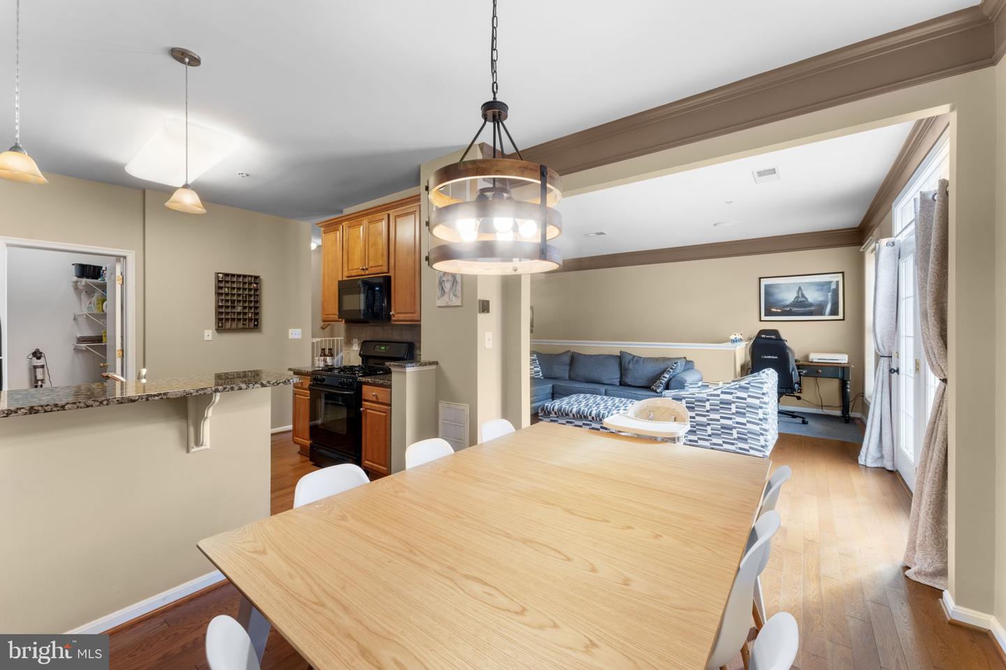 24666 BUTTONBUSH TER, ALDIE, Virginia 20105, 2 Bedrooms Bedrooms, ,2 BathroomsBathrooms,Residential,For sale,24666 BUTTONBUSH TER,VALO2108550 MLS # VALO2108550 24666 BUTTONBUSH TER, ALDIE, Virginia 20105, 2 Bedrooms Bedrooms, ,2 BathroomsBathrooms,Residential,For sale,24666 BUTTONBUSH TER,VALO2108550 MLS # VALO2108550