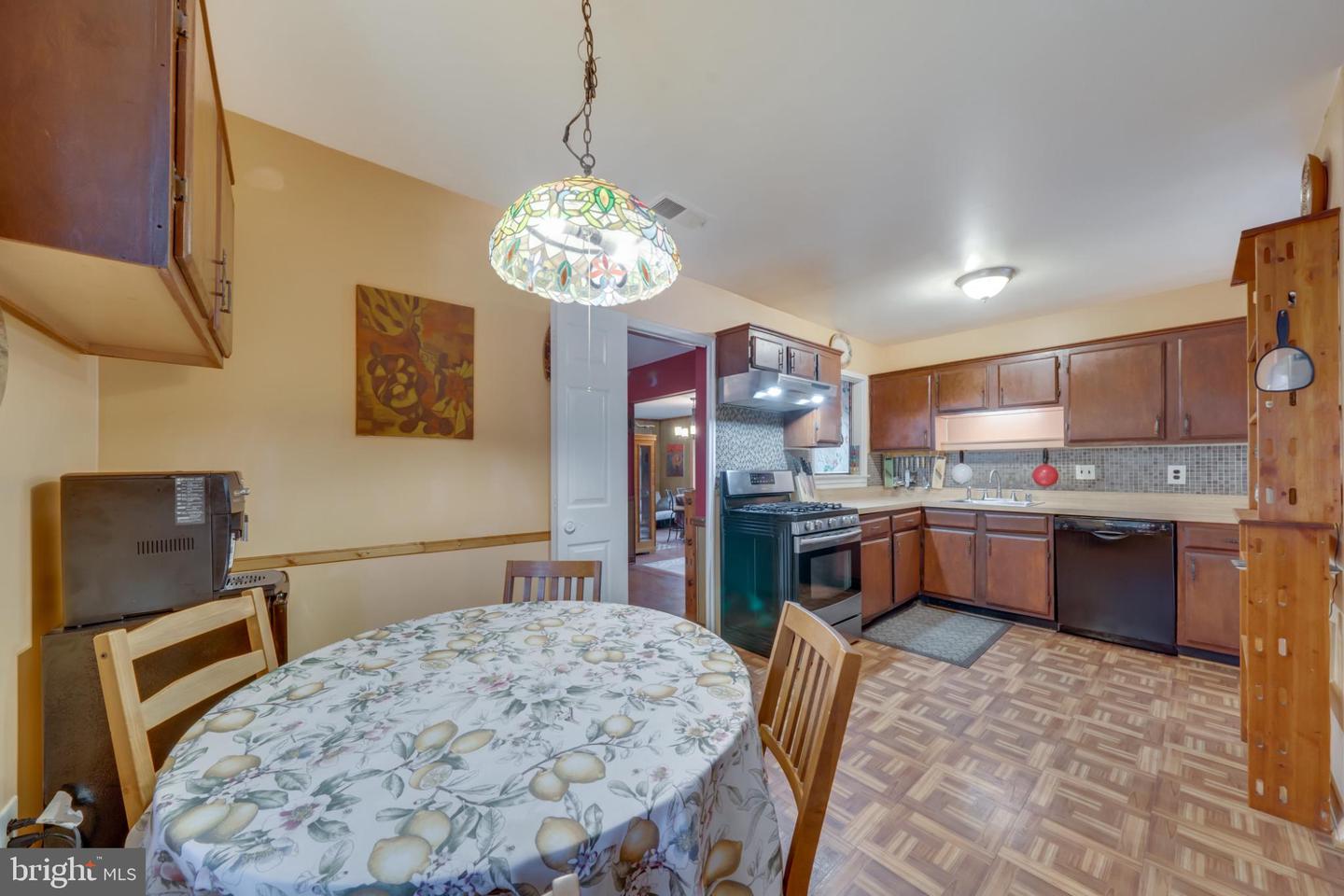 10102 ROSLYN CT, MANASSAS, Virginia 20109, 3 Bedrooms Bedrooms, 12 Rooms Rooms,2 BathroomsBathrooms,Residential,For sale,10102 ROSLYN CT,VAPW2105502 MLS # VAPW2105502 10102 ROSLYN CT, MANASSAS, Virginia 20109, 3 Bedrooms Bedrooms, 12 Rooms Rooms,2 BathroomsBathrooms,Residential,For sale,10102 ROSLYN CT,VAPW2105502 MLS # VAPW2105502