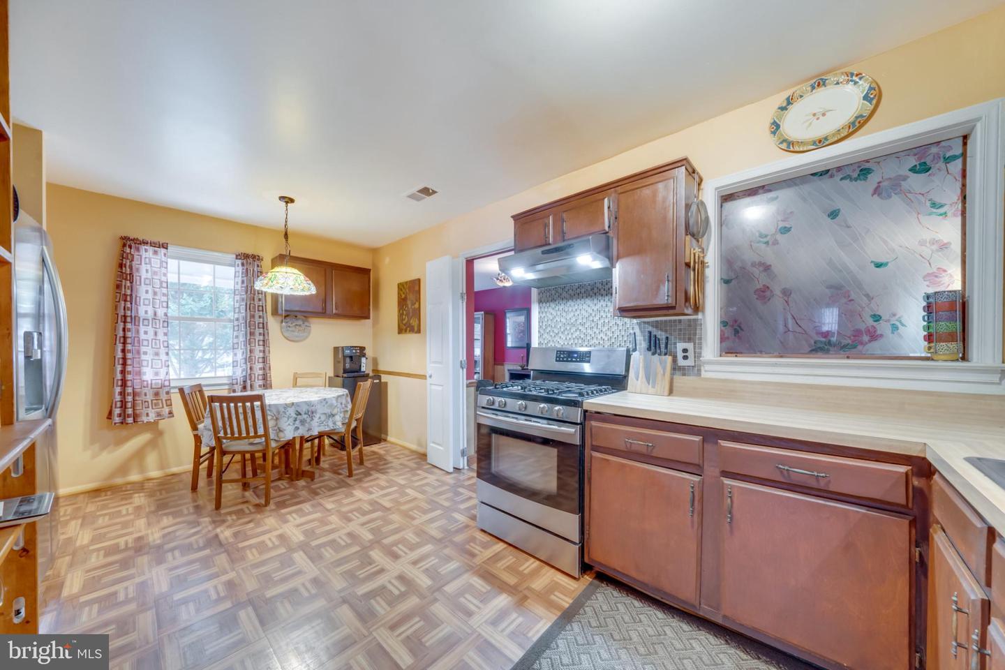 10102 ROSLYN CT, MANASSAS, Virginia 20109, 3 Bedrooms Bedrooms, 12 Rooms Rooms,2 BathroomsBathrooms,Residential,For sale,10102 ROSLYN CT,VAPW2105502 MLS # VAPW2105502 10102 ROSLYN CT, MANASSAS, Virginia 20109, 3 Bedrooms Bedrooms, 12 Rooms Rooms,2 BathroomsBathrooms,Residential,For sale,10102 ROSLYN CT,VAPW2105502 MLS # VAPW2105502